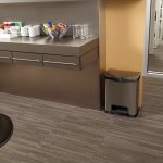 Rubbermaid Кош Slim Jim Front, метален, 50 L, черен